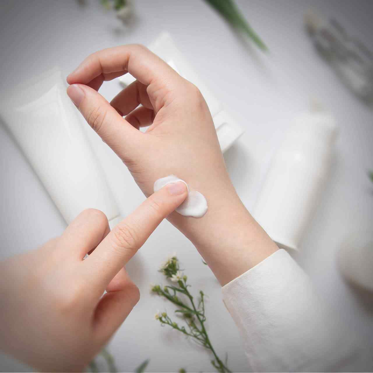 https://saillonpharma.com/wp-content/uploads/2020/04/triangle-3.jpg